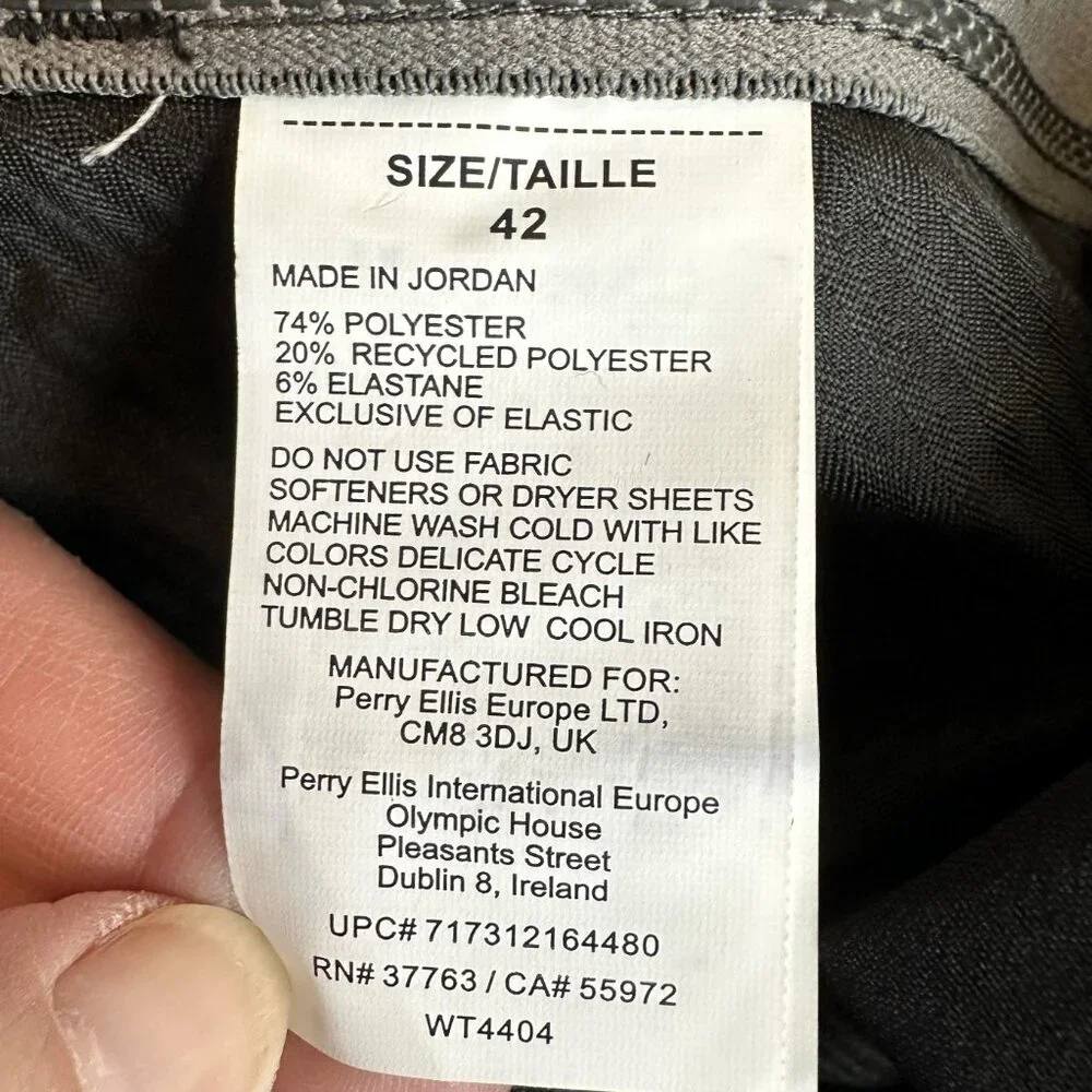 Men's Ben Hogan Performance Shorts Size 42" Waist Color Is Black NWT - Picture 5 of 6